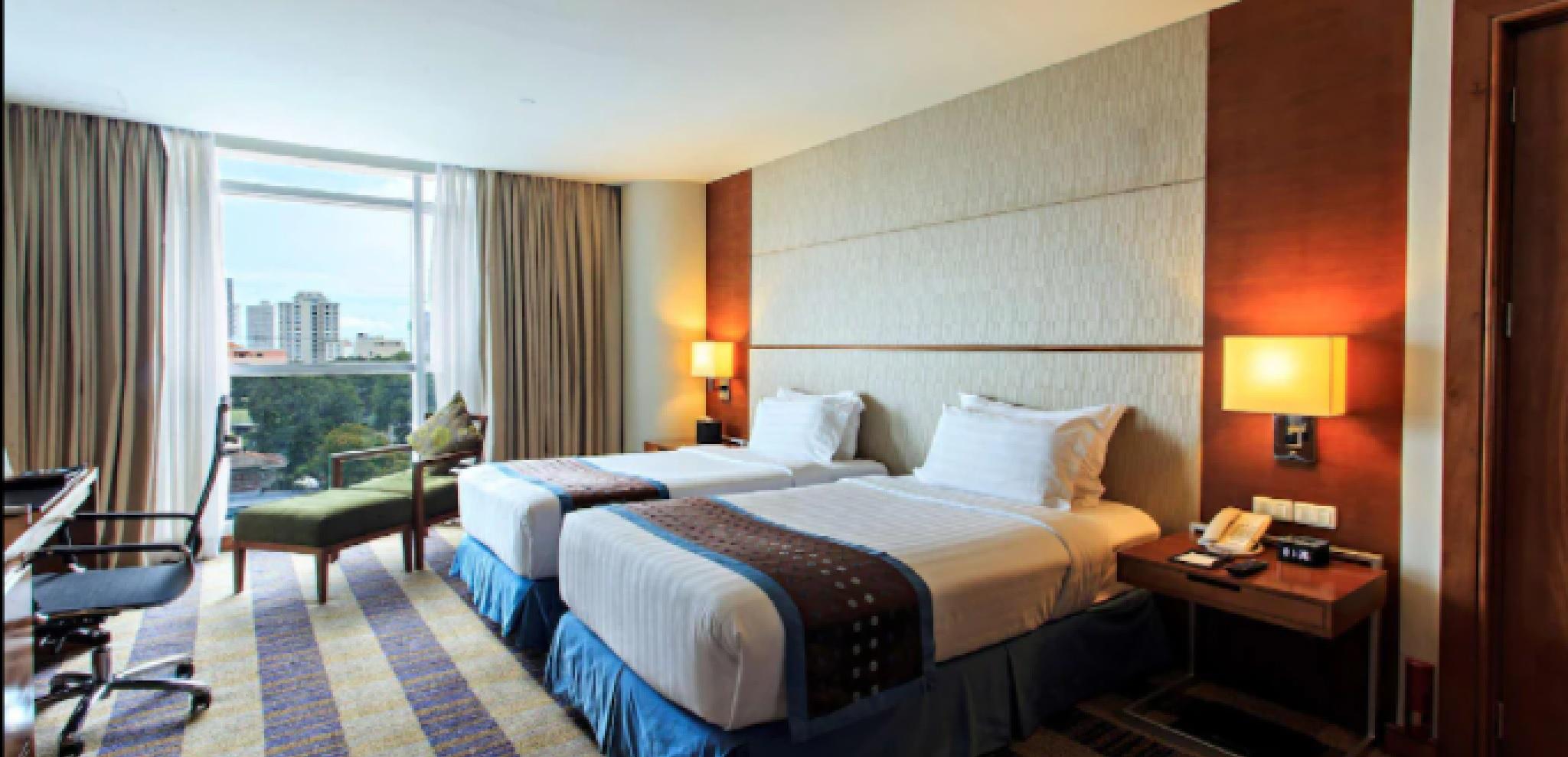Lex Hotel Cebu Bagian luar foto