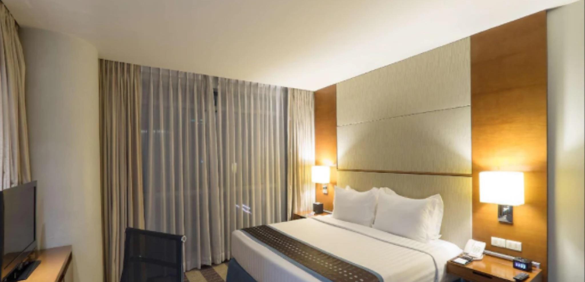 Lex Hotel Cebu Bagian luar foto