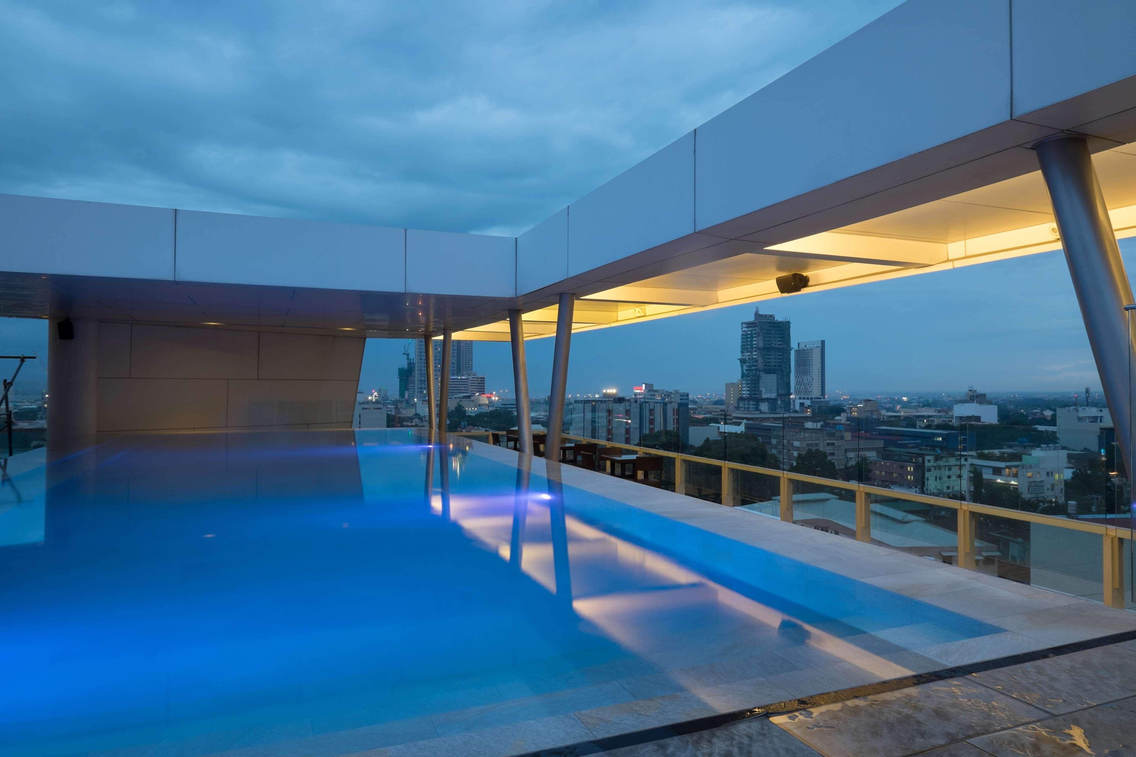 Lex Hotel Cebu Bagian luar foto