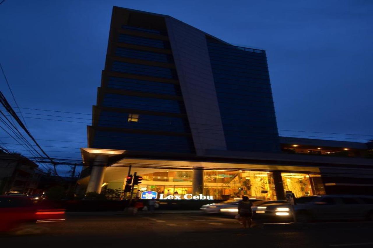 Lex Hotel Cebu Bagian luar foto