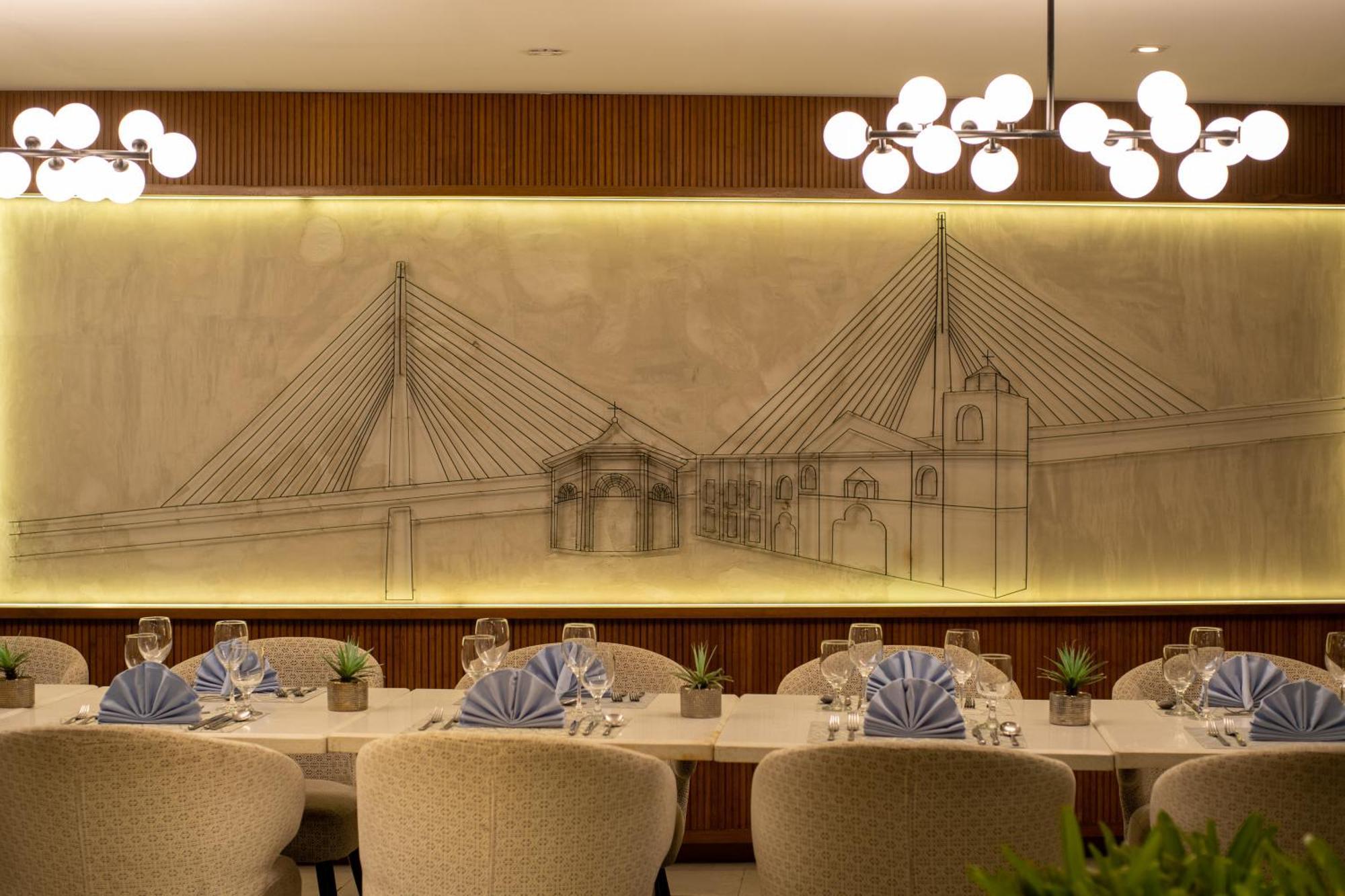 Lex Hotel Cebu Bagian luar foto